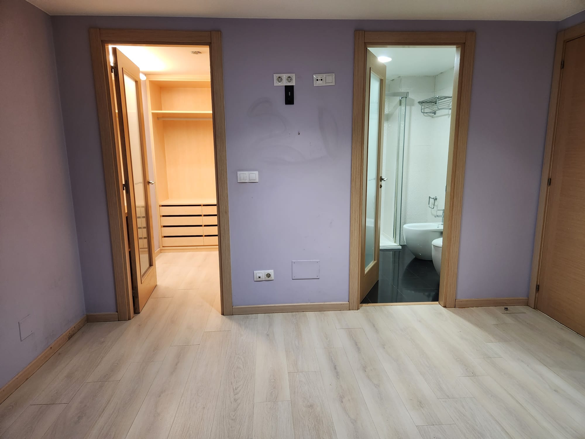 00a489f6-18ad-477d-b8d2-8d5af0e09bf8