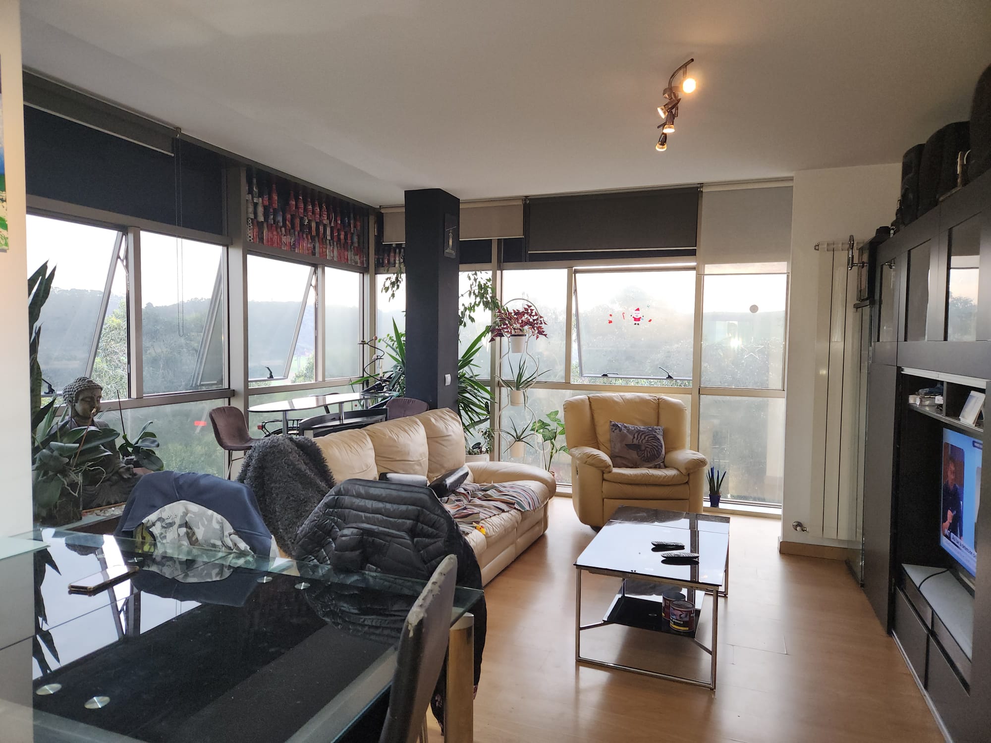 0b6efaaf-c7c4-4c64-9701-b15031b05bec