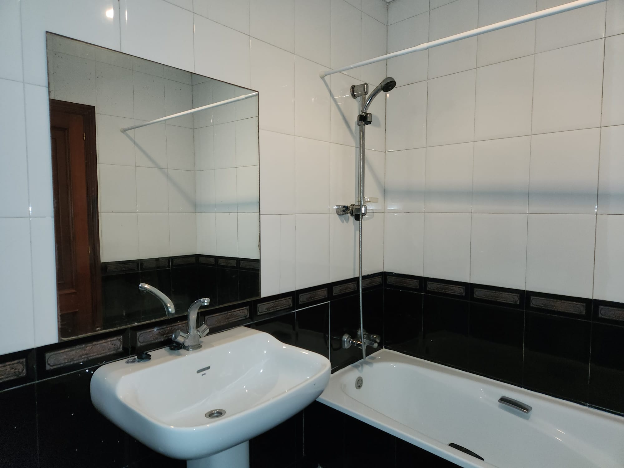 2147aadc-ba41-4fe7-a8f1-bcb811471c3c