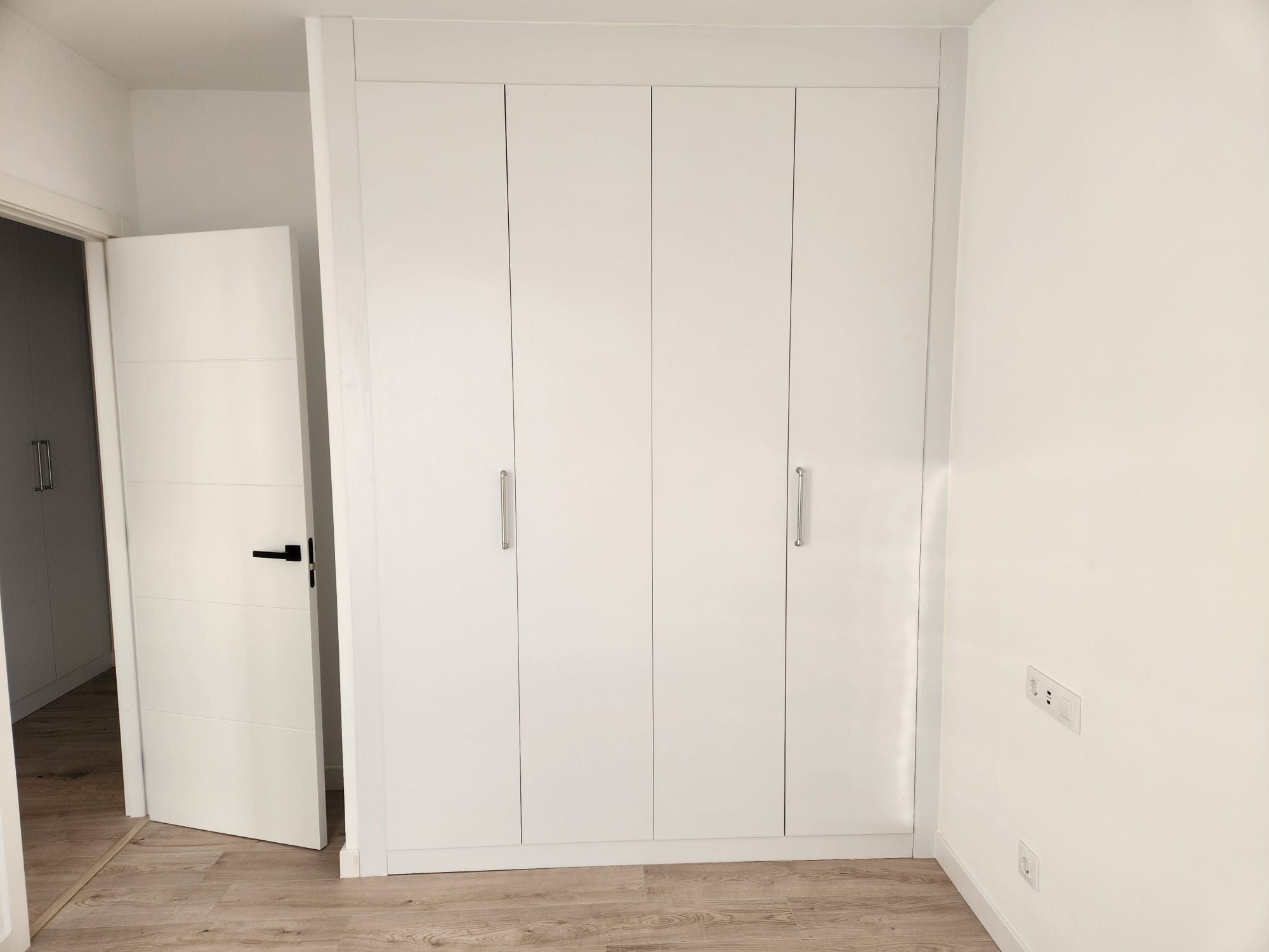 2efd3186-b4b5-4111-9c73-da602030407a