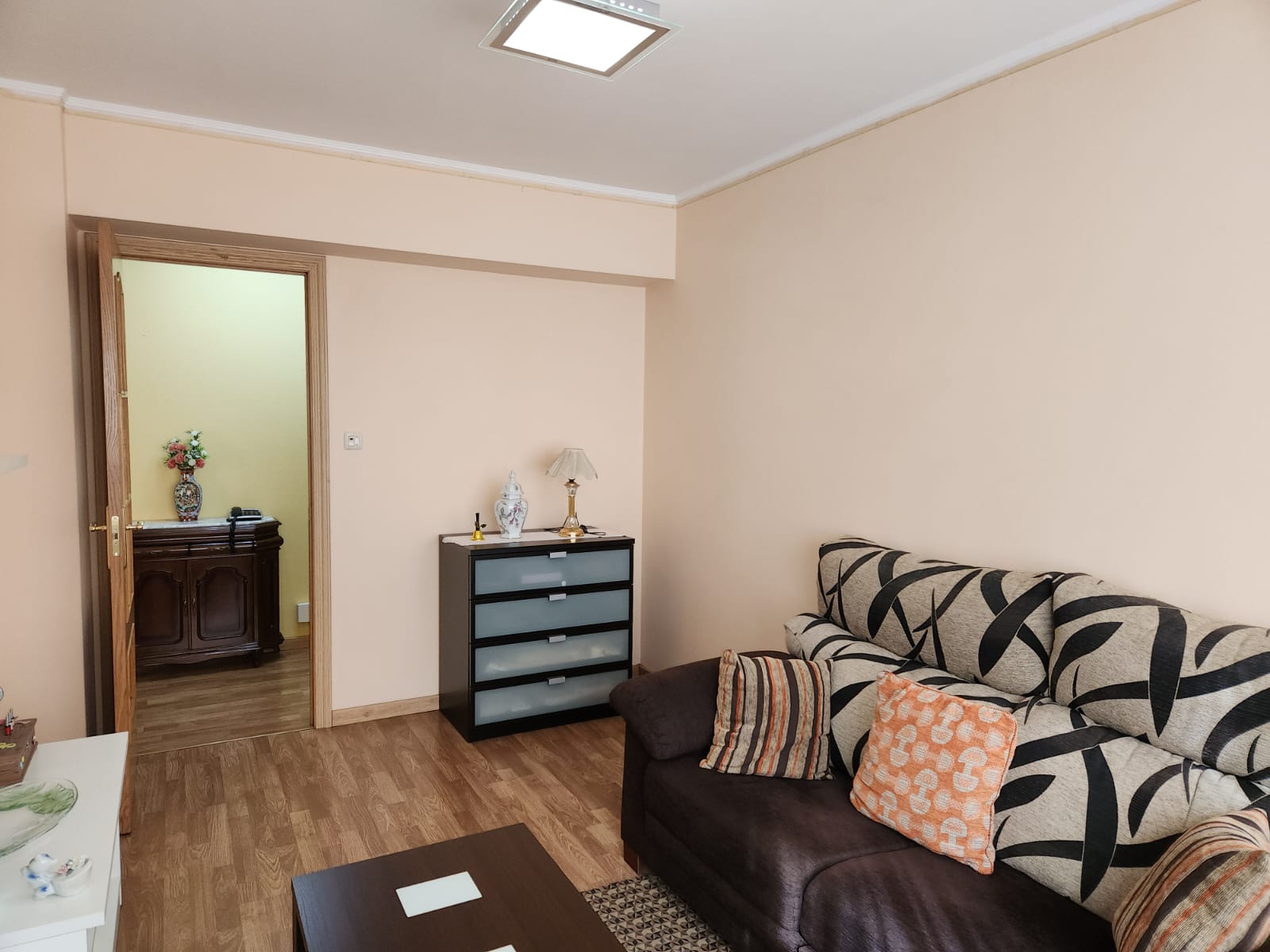 6ddbfe6c-8bf7-4eac-90cd-c36cbda78fff