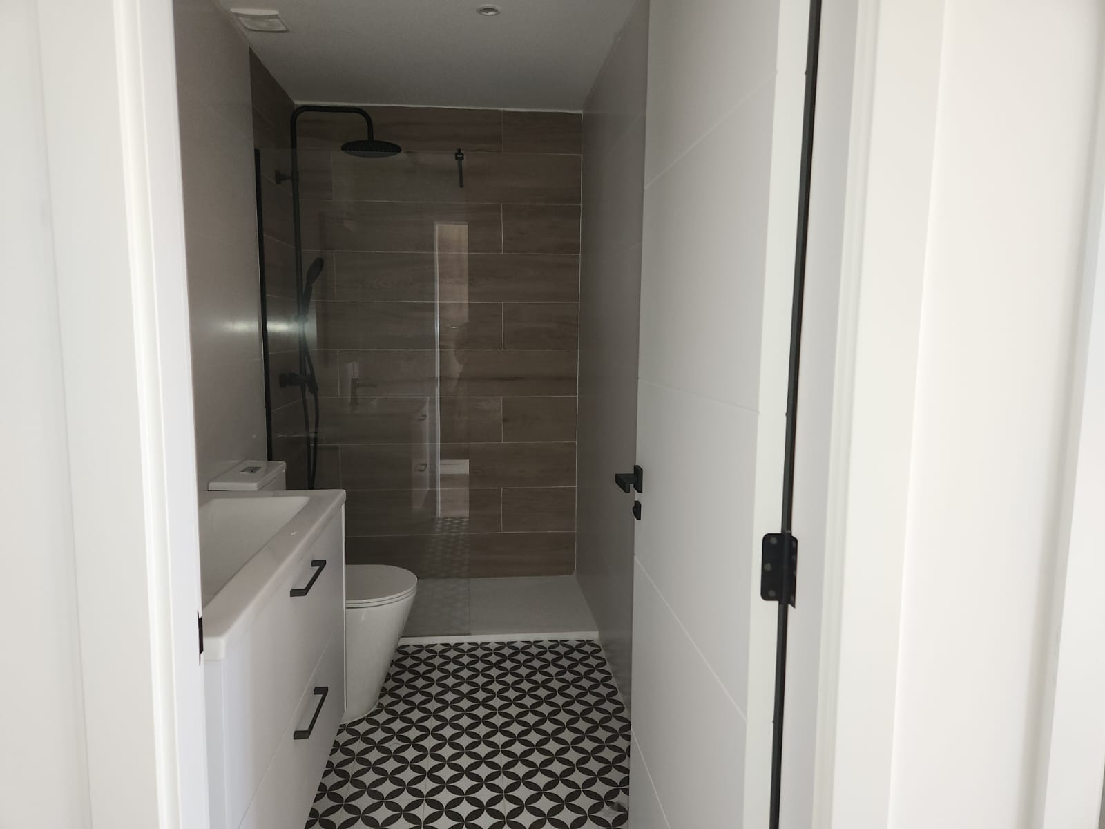 79fb339d-b299-4cd7-a4c8-30624a22209e