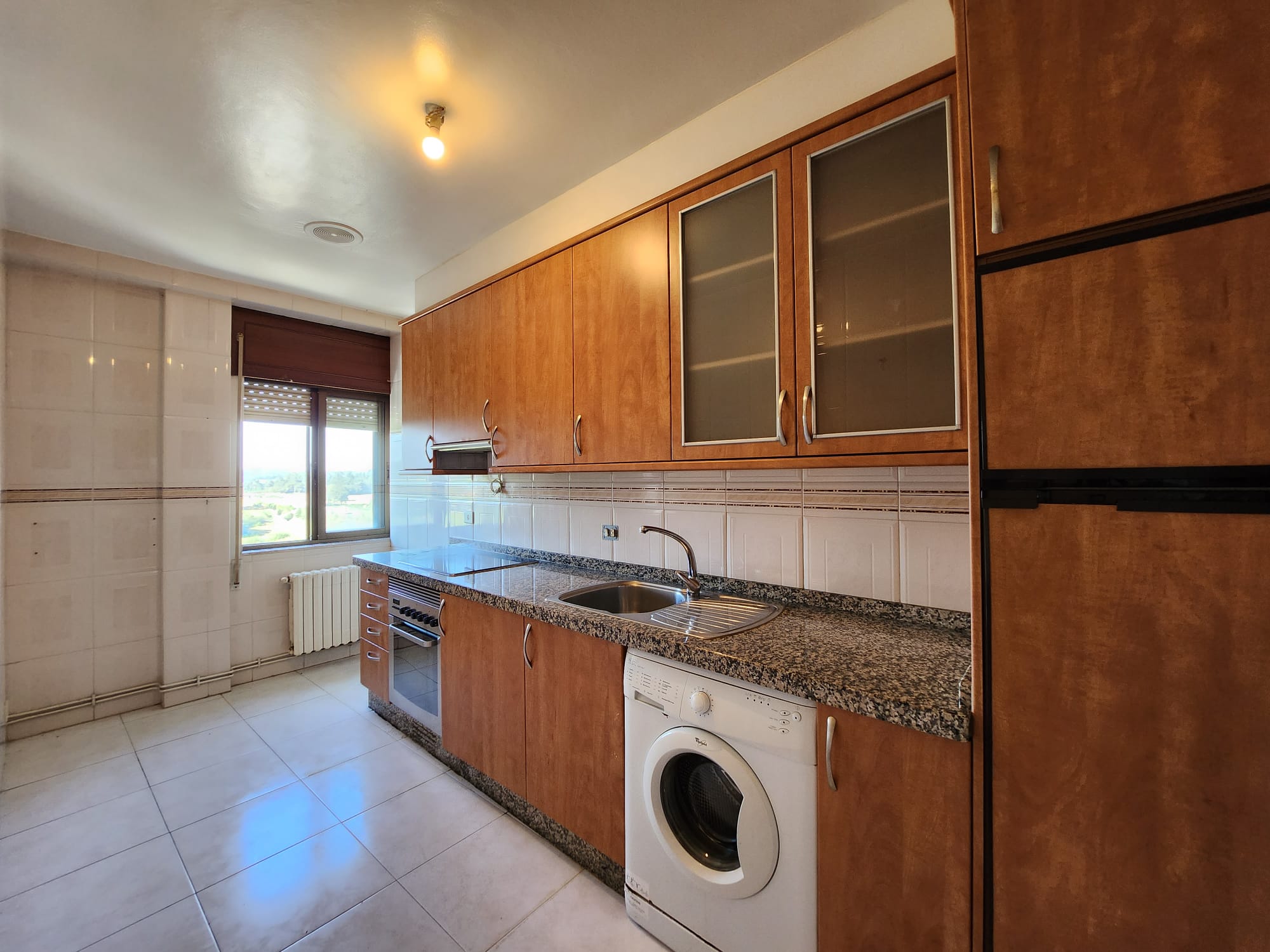 81a9dd82-f8ce-4e18-b8db-fb8094c9010d