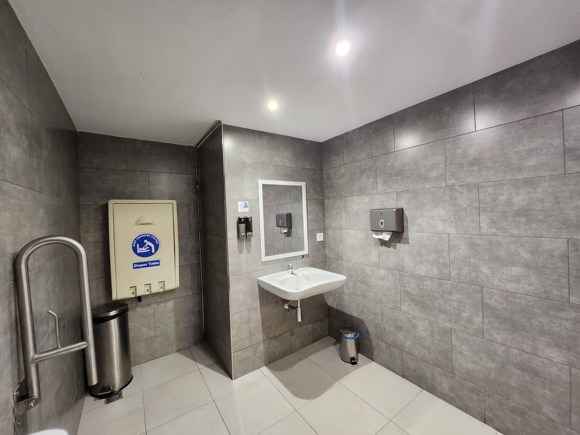 84d5f3fd-bfca-4859-9868-c7fef55c5546