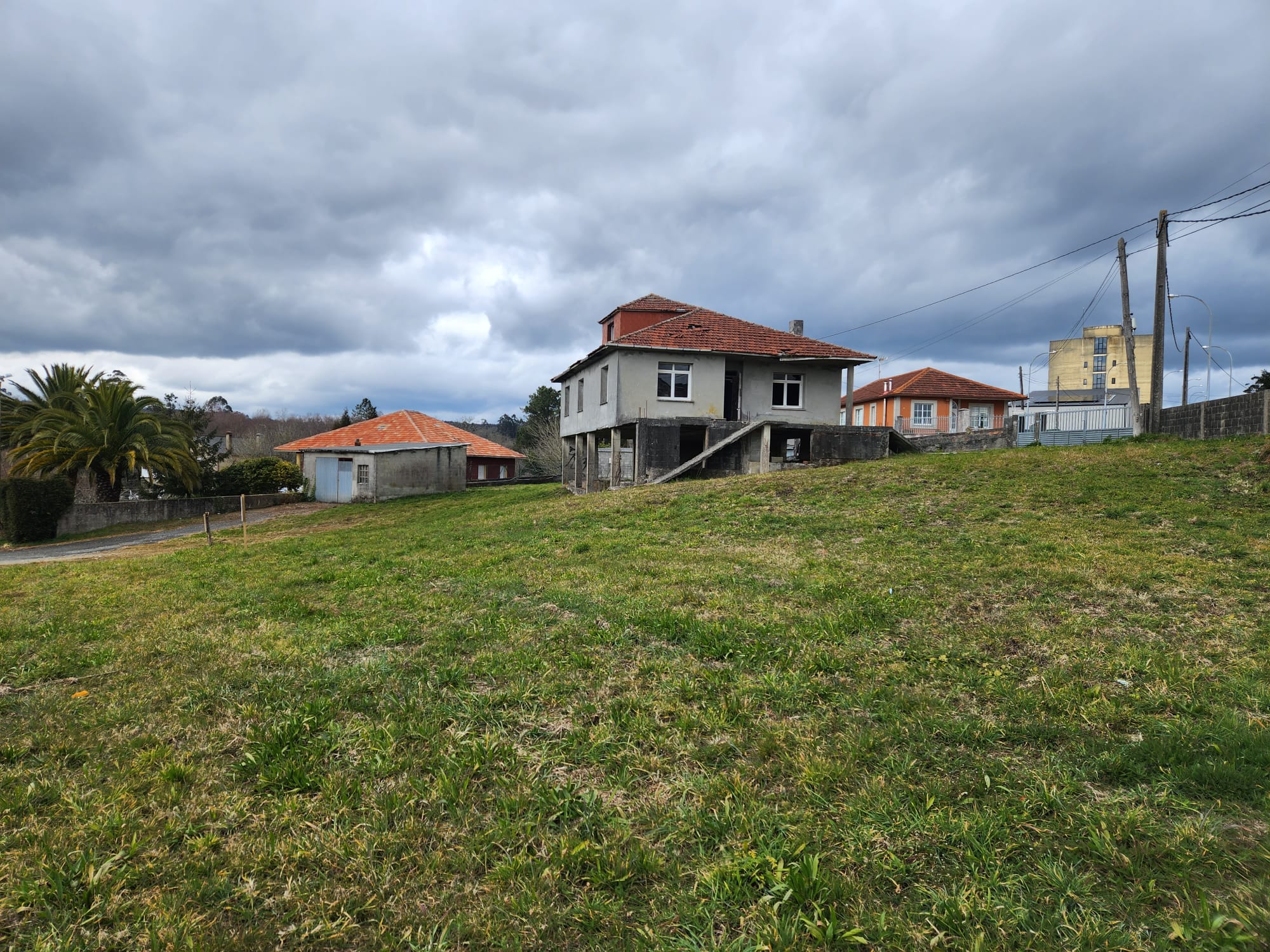 9b299ecd-e222-46f0-b7f4-7d19792892db