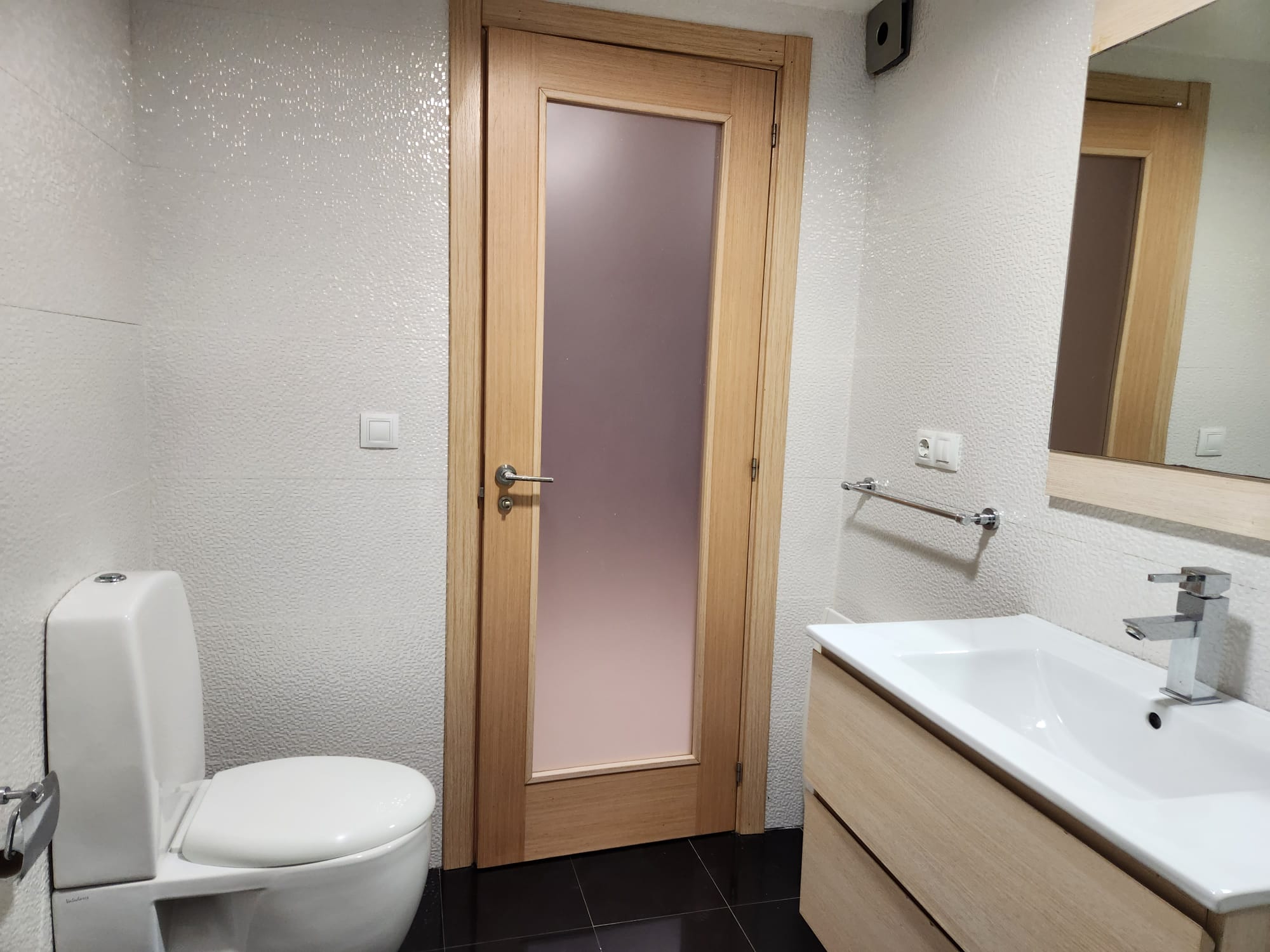 a56be7c1-5643-488b-9be7-46e29feddc2b