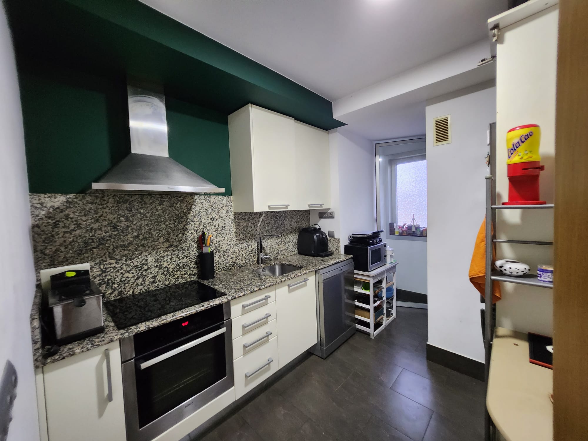 ab7b92f9-8abb-4244-b366-e0853346eb58