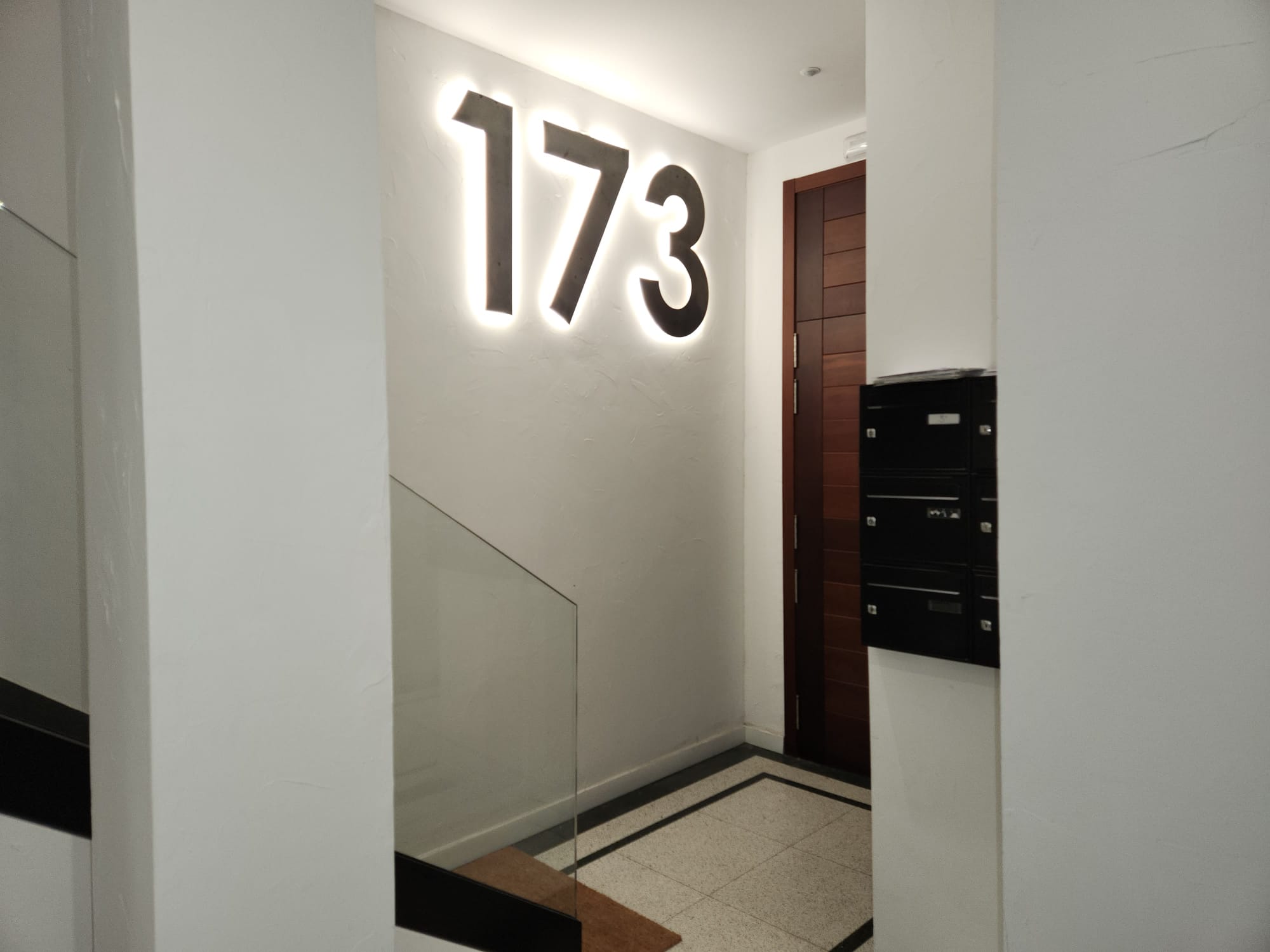 af3e050d-63c1-49dc-a201-90796fe5d3a4