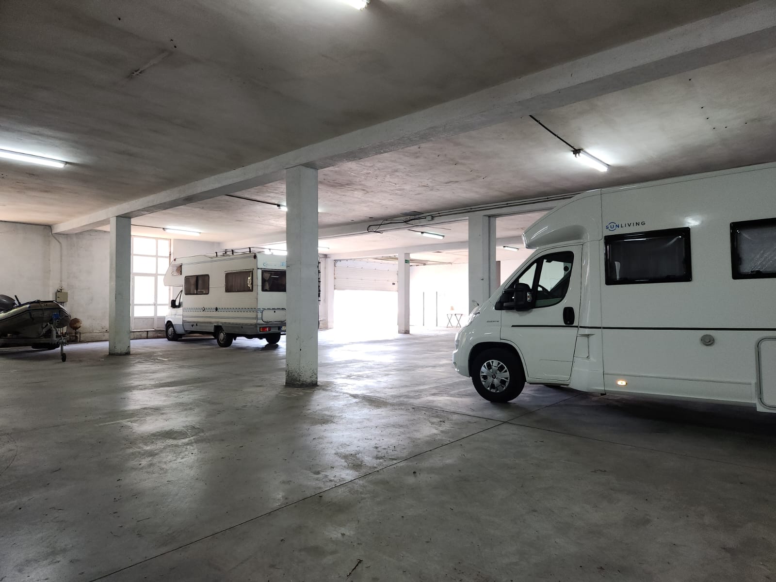 b0429721-c5b4-438d-9045-6b00f5339e0f