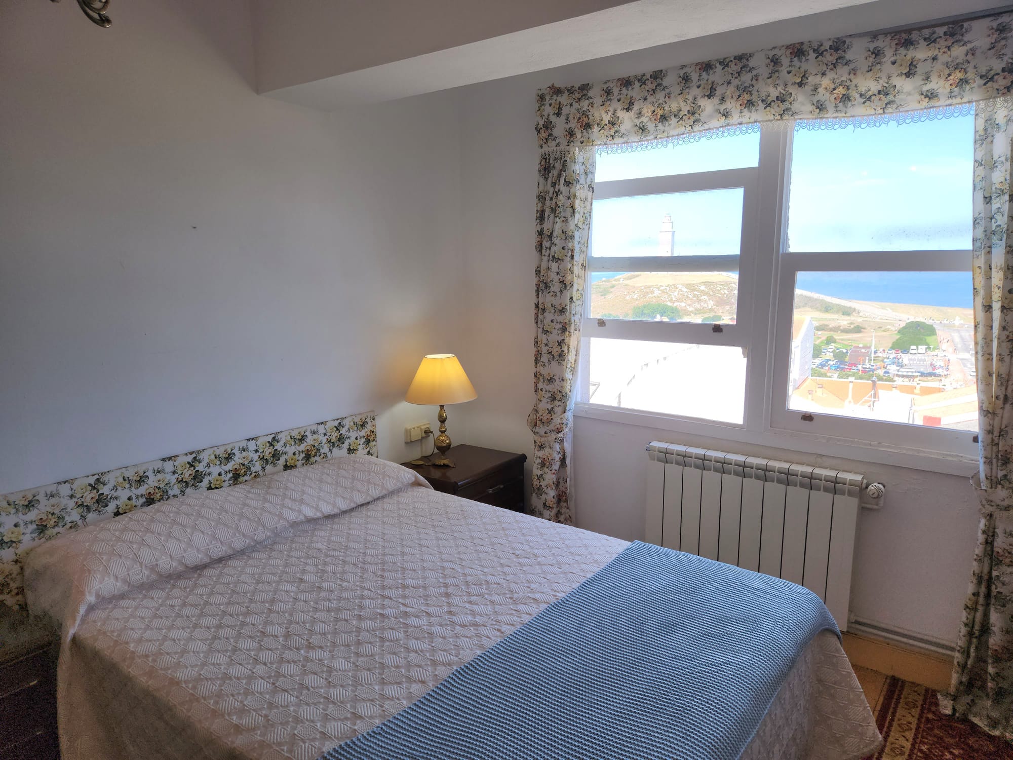 b633bfc9-a7f0-4498-9772-d0e837c67629