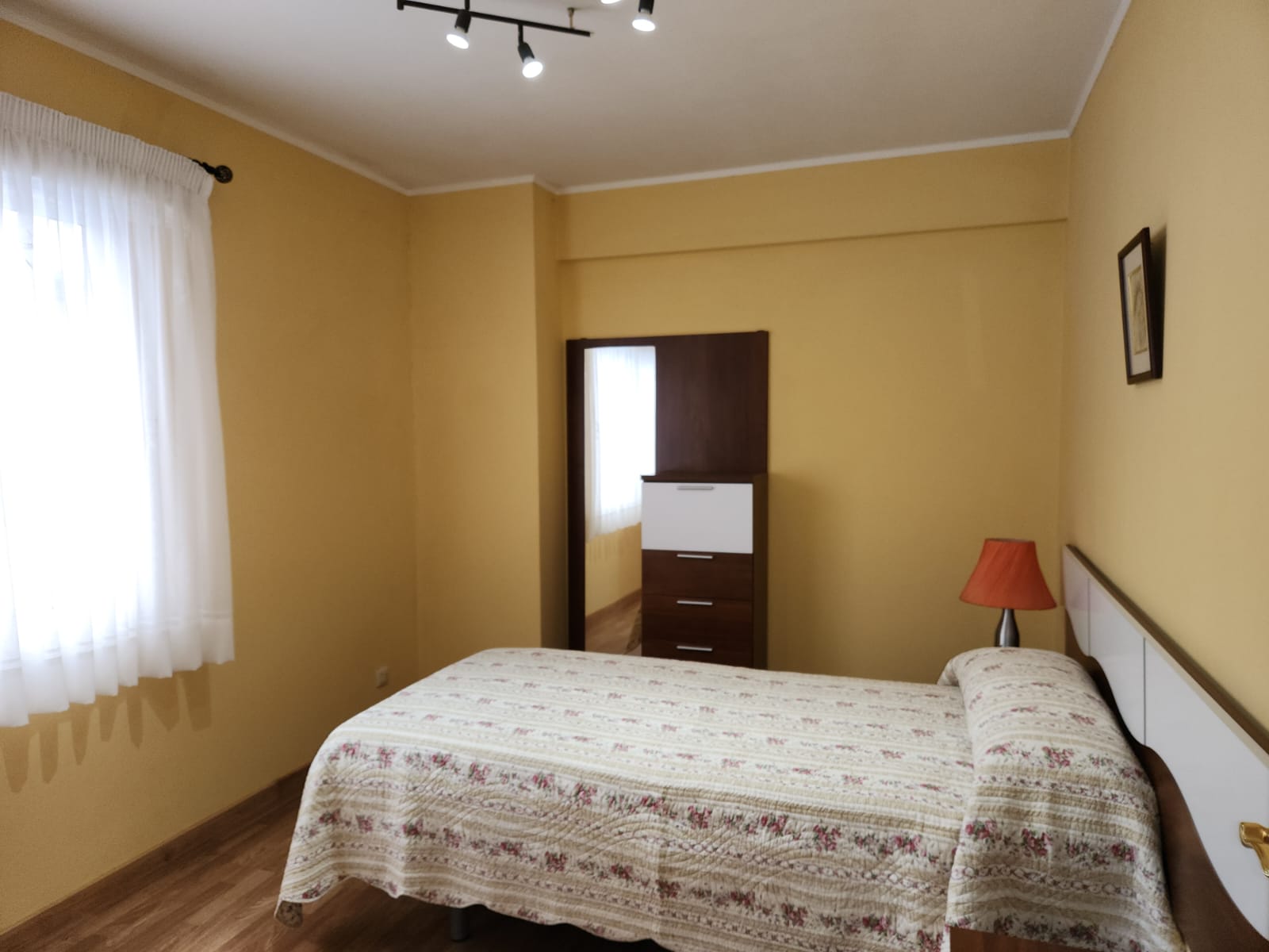 ba7b46bf-8b7b-4bb1-8e0e-0d21993850a7