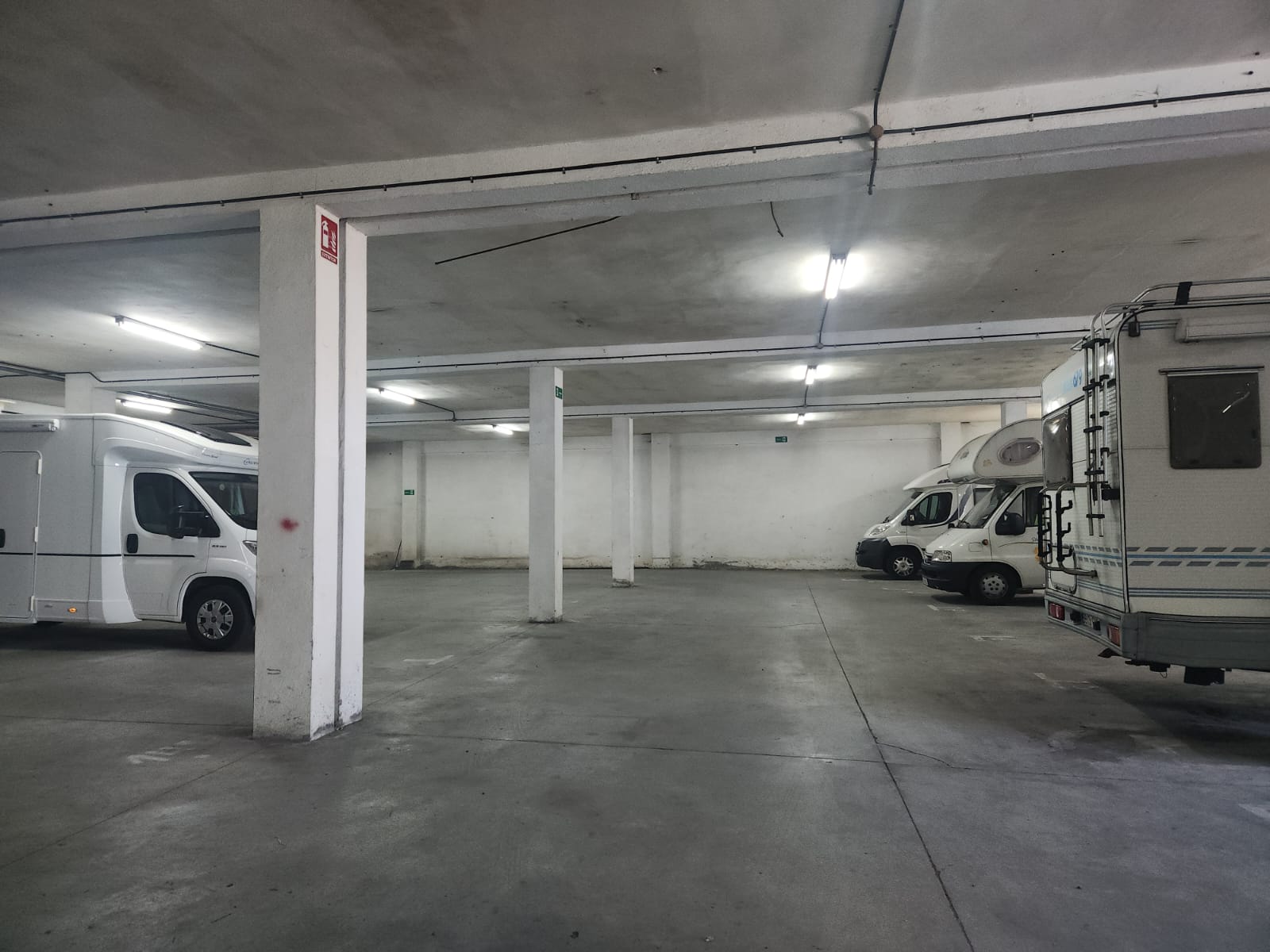 cce7ba02-06e4-438d-818d-453fe32e01ae