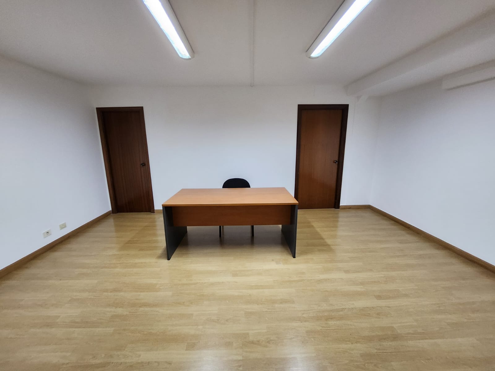 e172dafa-8a56-452d-bd9f-eead63b890e3