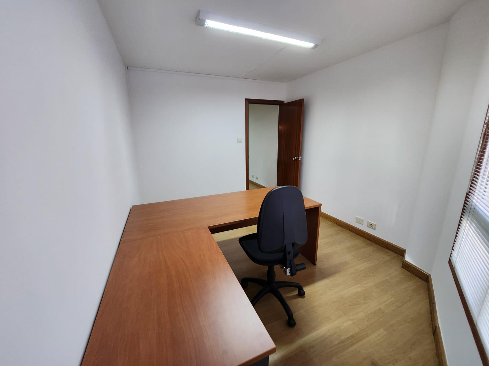 e660ec78-6e2b-47ae-9bd5-d2ca65a30f14