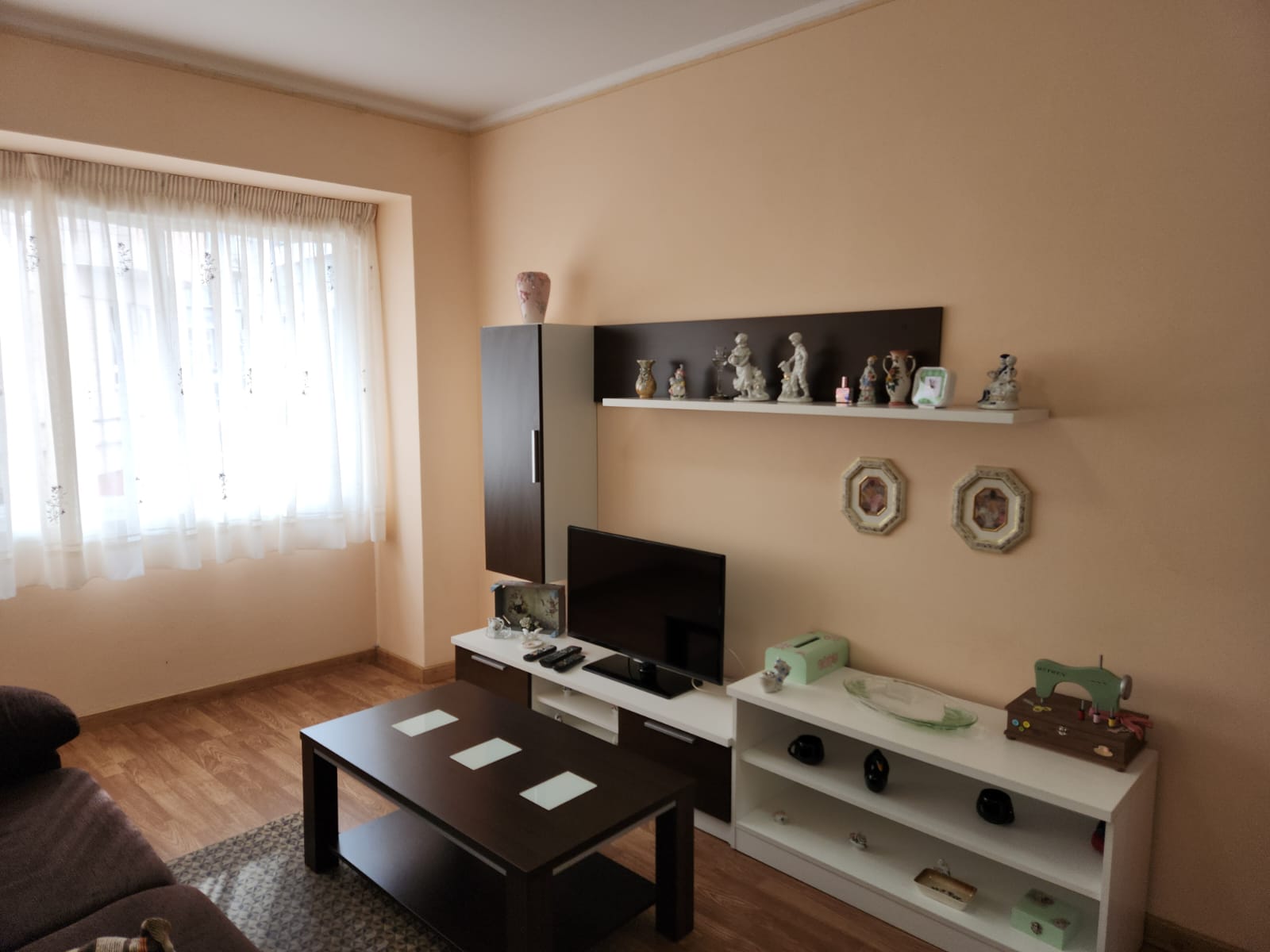 feb7fb19-3dc9-4c4d-a858-2edd57e2e746