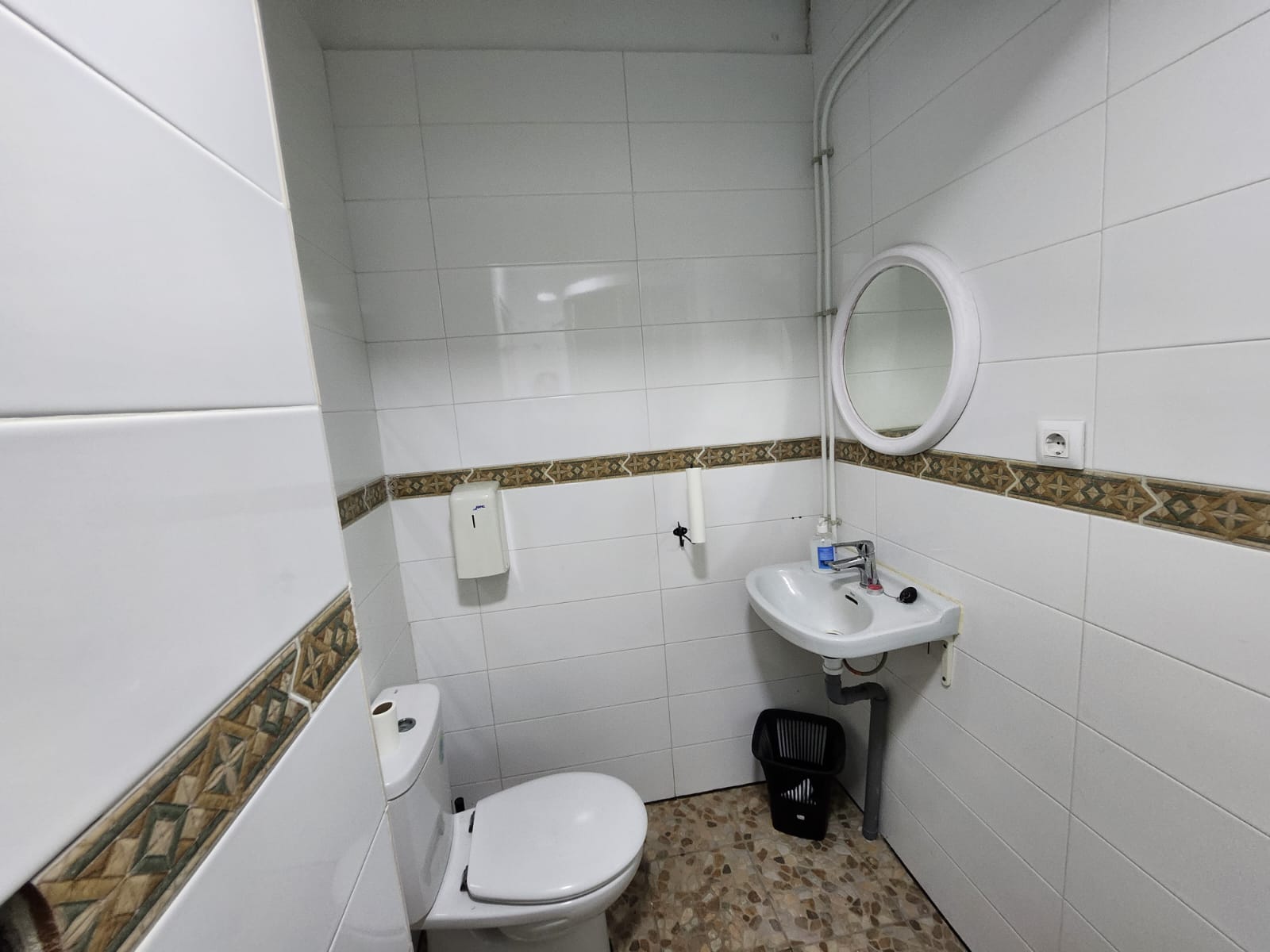 cef93f56-b943-47da-bd9b-c1a2b45af8bd