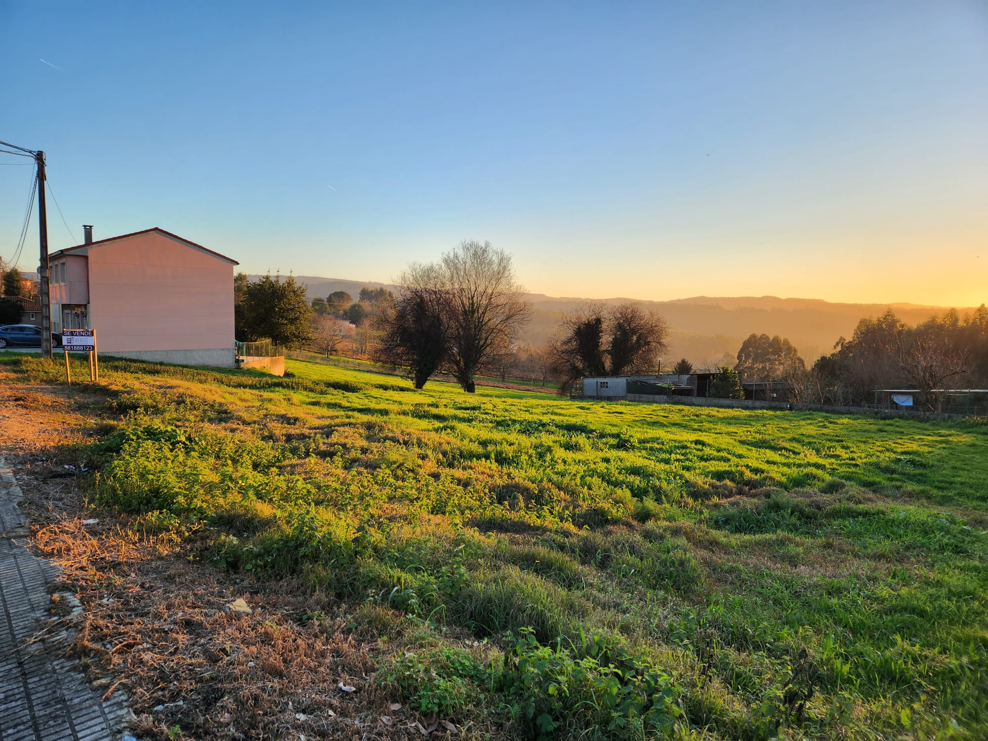 0e56fa40-0438-4558-9ef0-7abcb073406a